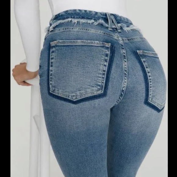 Good American Good Legs Frayed High Waist Ankle Skinny Jeans Size 4 Womens Denim - Picture 3 of 8